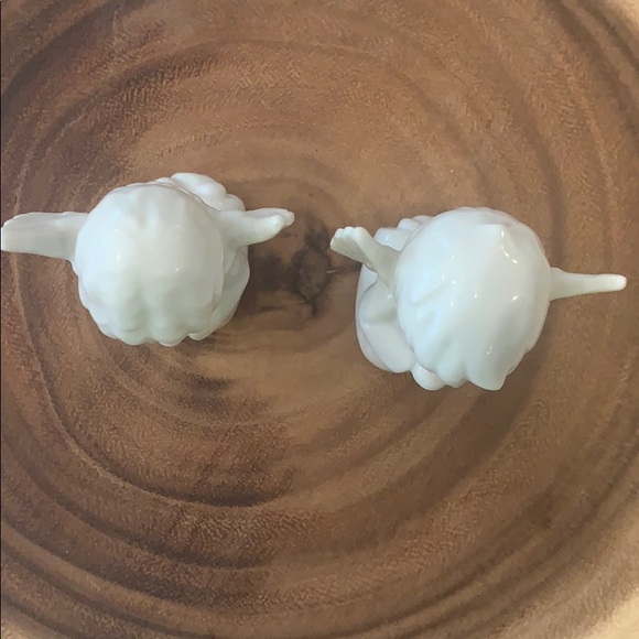 Mini praying figures - Picture 2 of 3